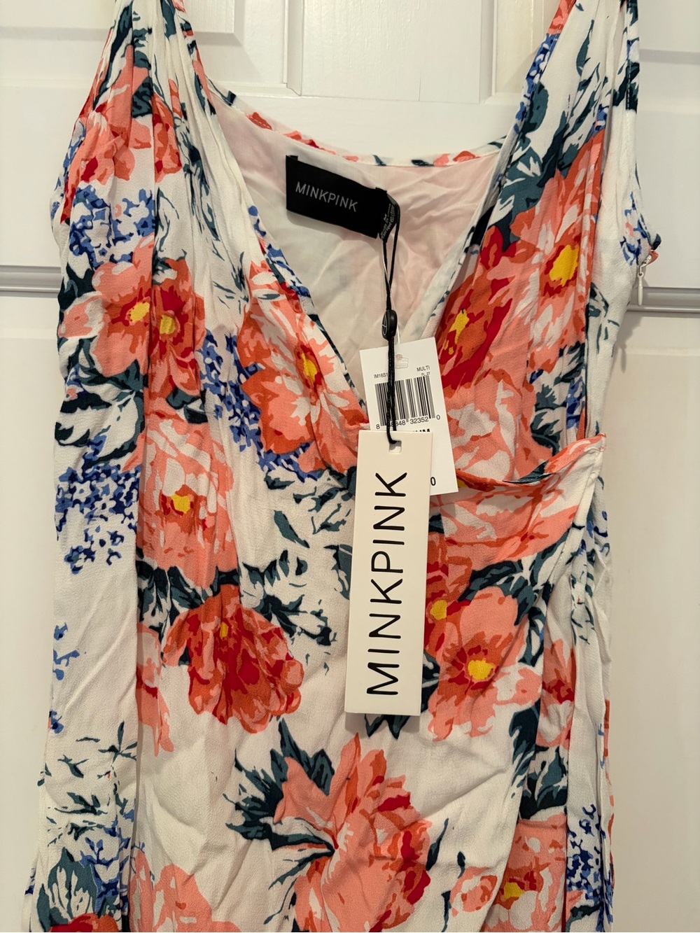 NWT MINKPINK Little Blooms Floral Maxi Dress - Picture 10 of 11